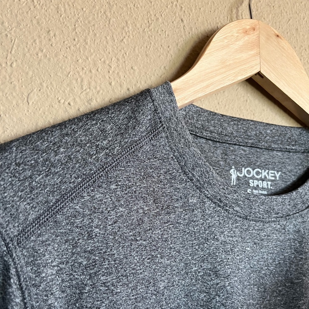 JOCKEY breathable workout shirt .